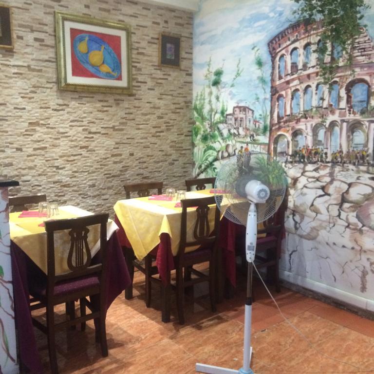 Hotel Foro Romano Imperatori Εξωτερικό φωτογραφία