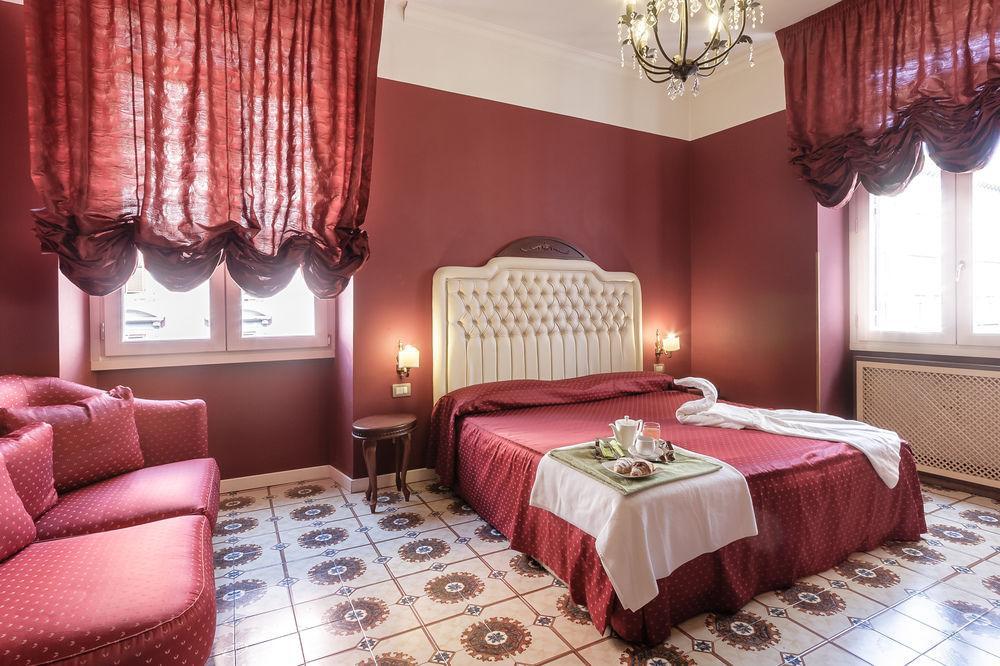Hotel Foro Romano Imperatori Εξωτερικό φωτογραφία