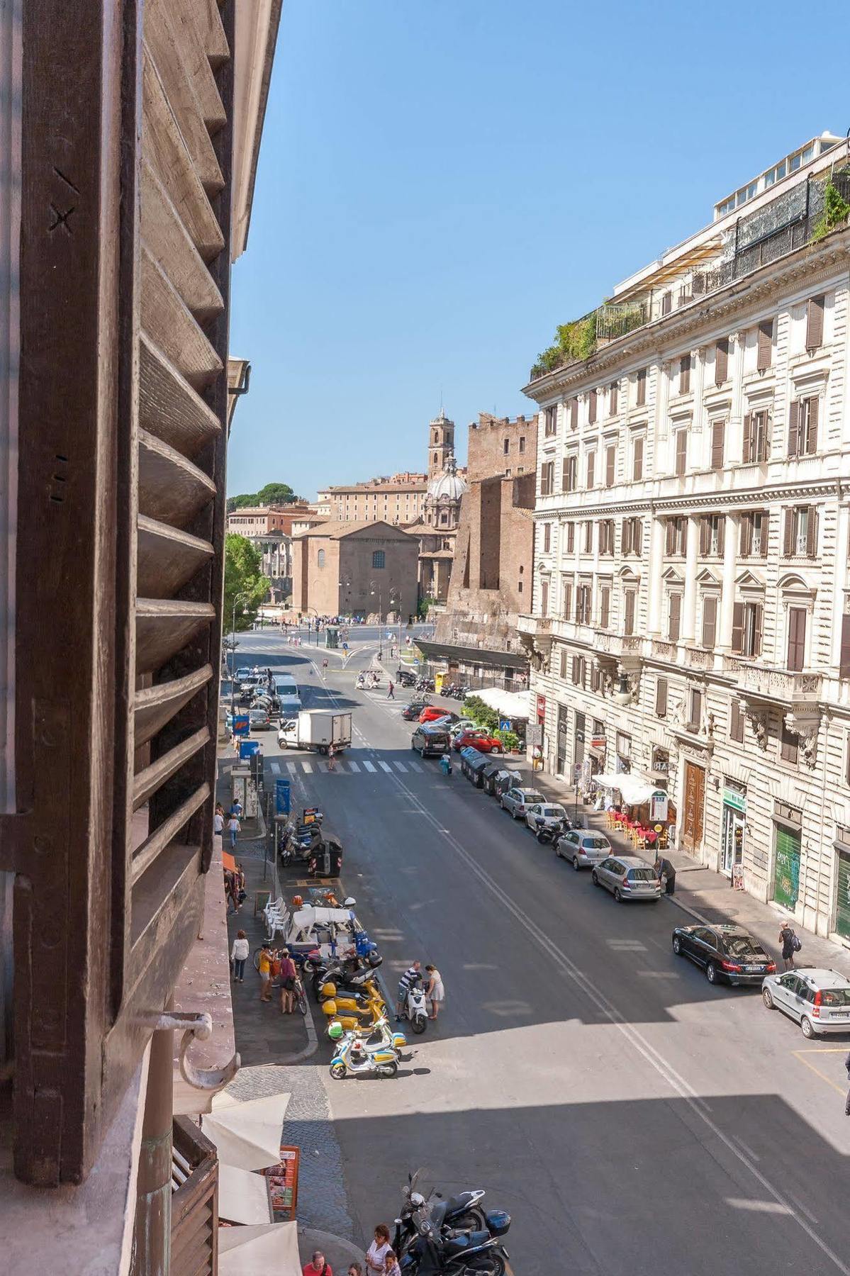 Hotel Foro Romano Imperatori Εξωτερικό φωτογραφία