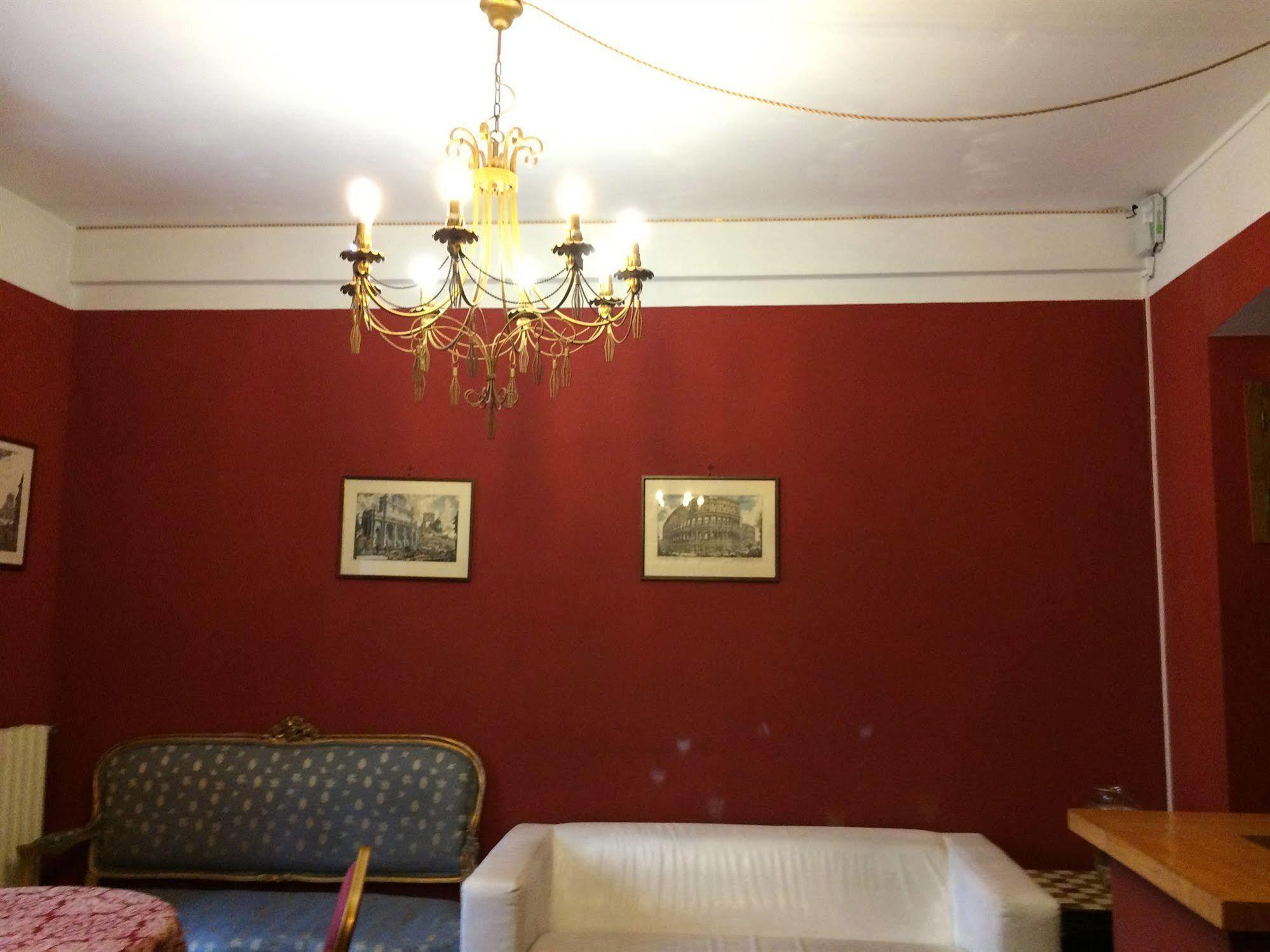 Hotel Foro Romano Imperatori Εξωτερικό φωτογραφία